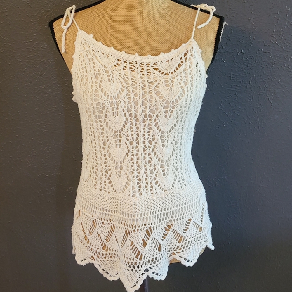 Newport News Ivory Crocheted Tank Top Lined Medium